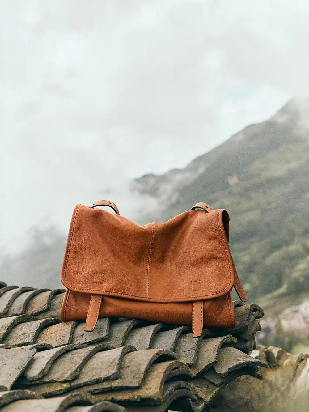 VELLURA Romy ? Gestructureerde Crossbody Bag